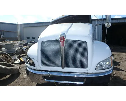 Hood KENWORTH T370 Sam's Riverside Truck Parts Inc