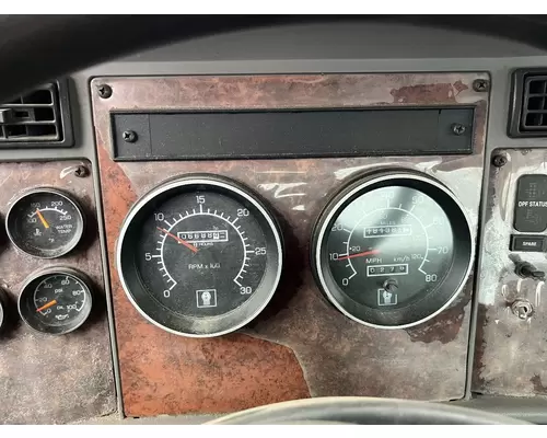 Kenworth T370 Instrument Cluster