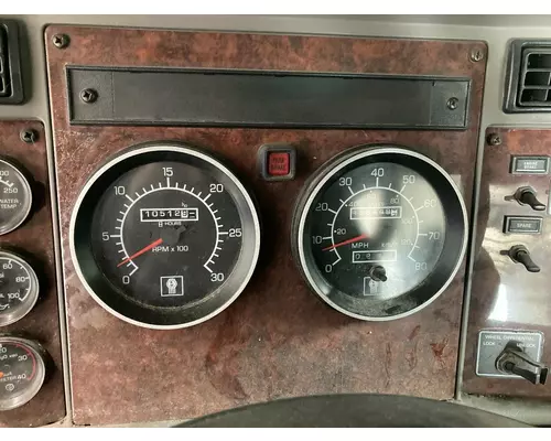 Kenworth T370 Instrument Cluster