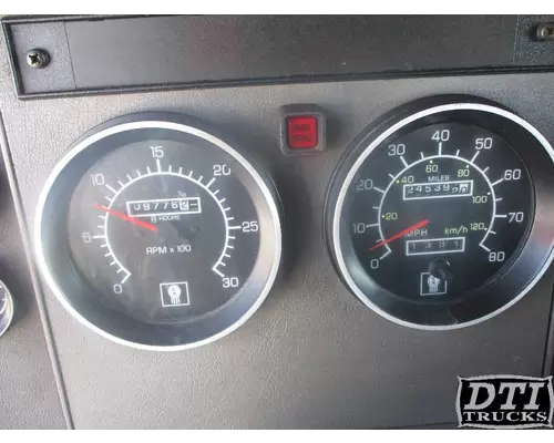 Instrument Cluster KENWORTH T370 DTI Trucks