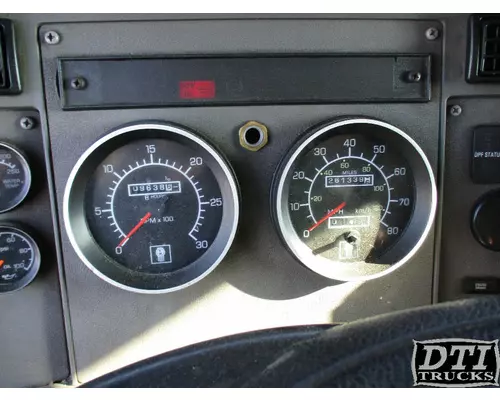 Instrument Cluster KENWORTH T370 DTI Trucks