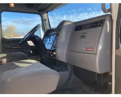 Kenworth T370 Parts Unit