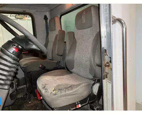 Kenworth T370 Seat (Air Ride Seat)
