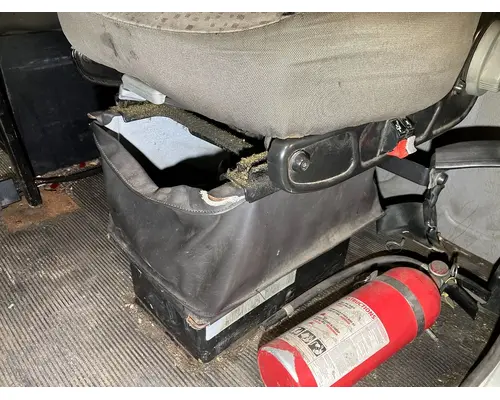 Kenworth T370 Seat (non-Suspension)