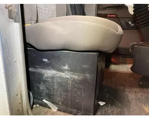 Kenworth T370 Seat (non-Suspension)