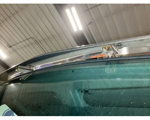 Kenworth T370 Sun Visor (Exterior)