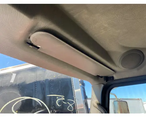 Kenworth T370 Sun Visor (External)