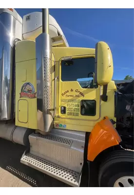 Kenworth T400 Cab