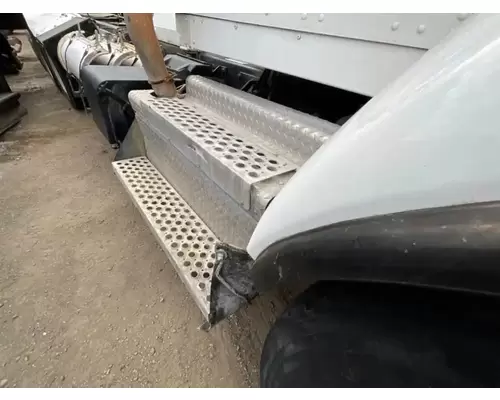 Kenworth T400 DPF (Diesel Particulate Filter)