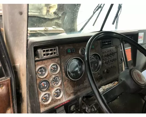 Kenworth T400 Dash Assembly