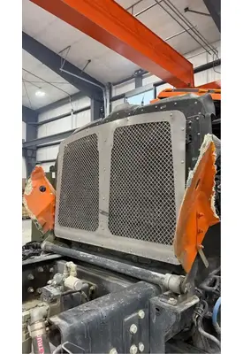 Kenworth T400 Grille