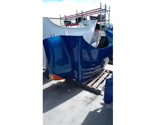 Hood KENWORTH T400 High Mountain Horsepower