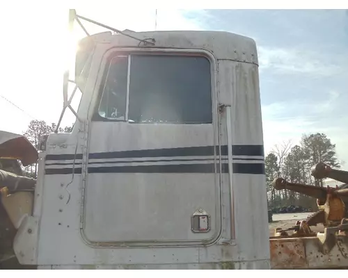 Door Assembly, Front Kenworth T400B Bobby Johnson Equipment Co., Inc.