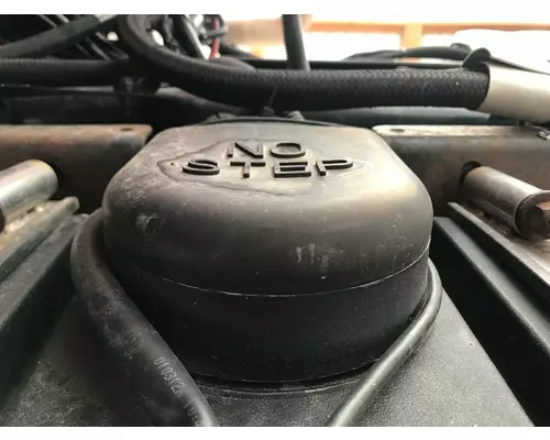 Kenworth T440 Engine Misc. Parts