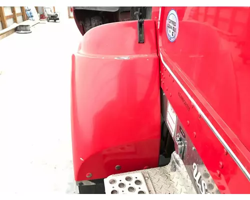 Kenworth T440 Fender