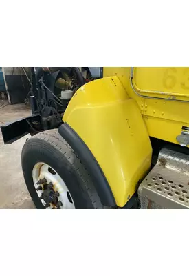 Kenworth T440 Fender