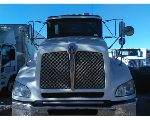 Hood KENWORTH T440 LKQ Heavy Truck - Tampa