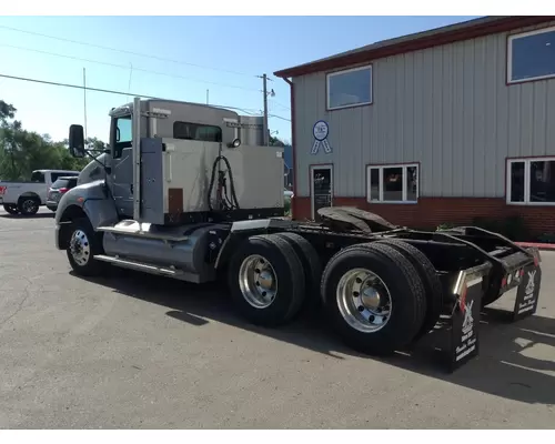 Kenworth T440 Truck