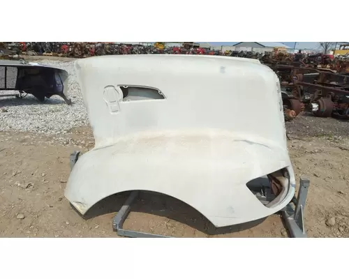 Kenworth T600A Hood