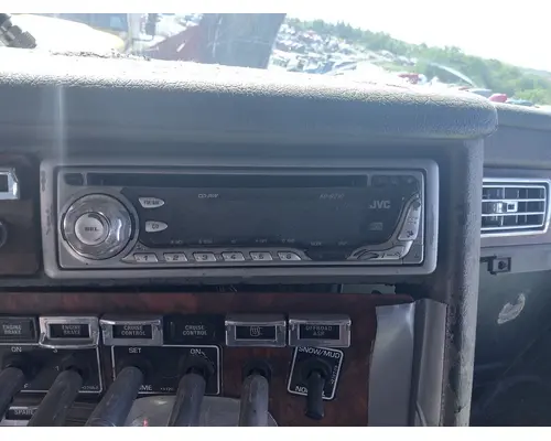 Radio Kenworth T600 Vander Haags Inc Kc