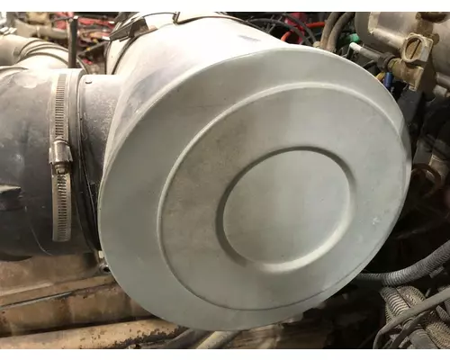 Kenworth T600 Air Cleaner