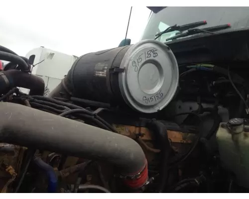 Kenworth T600 Air Cleaner