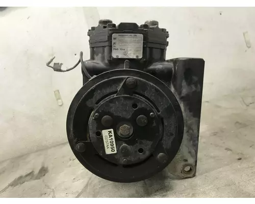 Kenworth T600 Air Conditioner Compressor