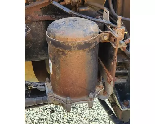 Kenworth T600 Air Drier