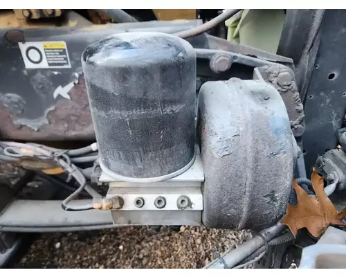 Air Dryer Kenworth T600 Complete Recycling Group LLC