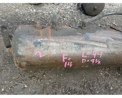 Kenworth T600 Air Tank