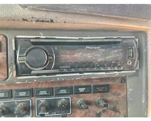 Kenworth T600 Body, Misc. Parts