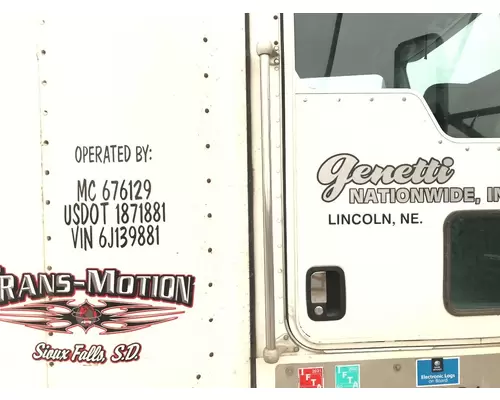 Kenworth T600 Body, Misc. Parts