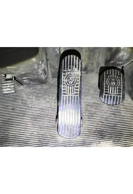 Kenworth T600 Body, Misc. Parts