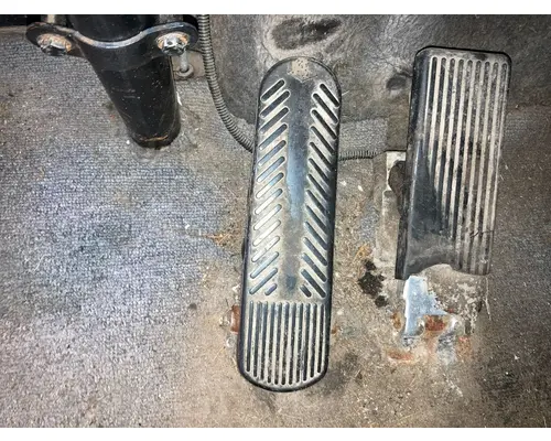 Kenworth T600 Body, Misc. Parts