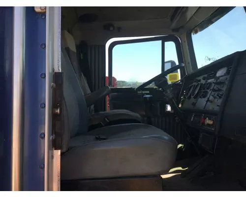 Kenworth T600 Cab Assembly