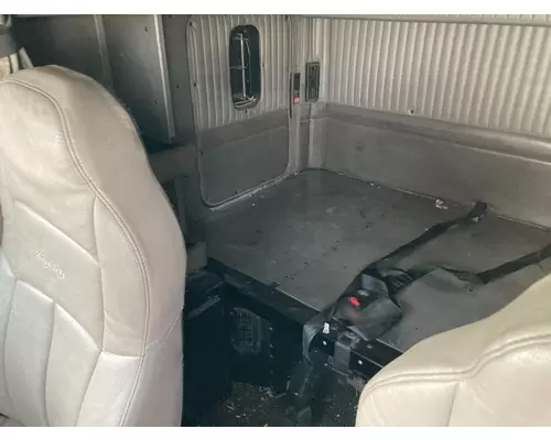 Kenworth T600 Cab Assembly