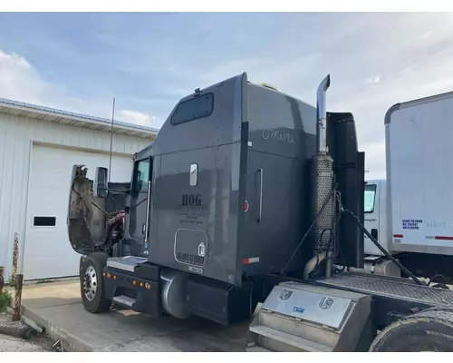 Kenworth T600 Cab Assembly