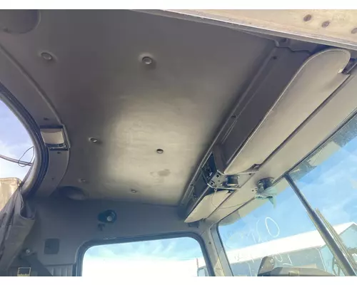 Kenworth T600 Cab Assembly