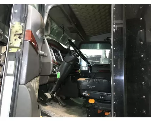 Kenworth T600 Cab Assembly