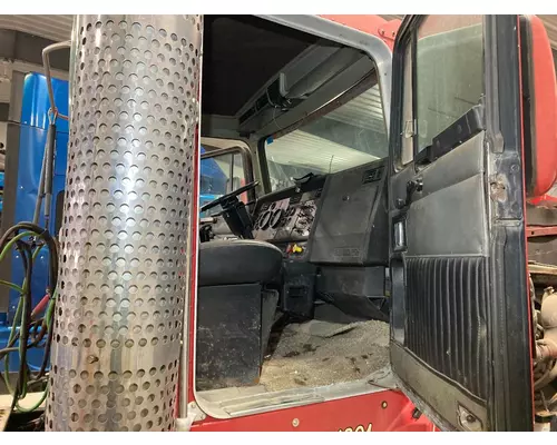 Kenworth T600 Cab Assembly