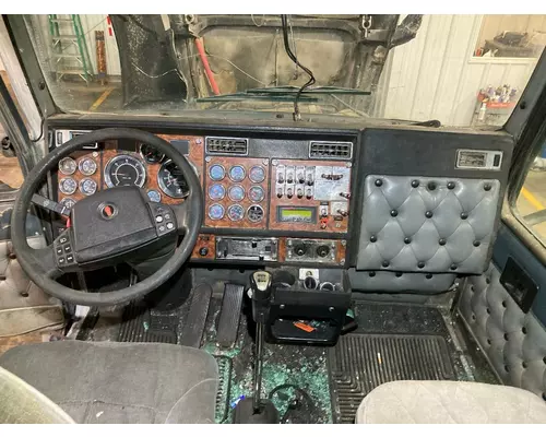 Kenworth T600 Cab Assembly