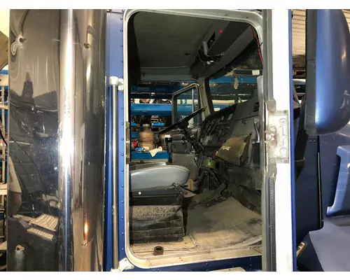 Kenworth T600 Cab Assembly