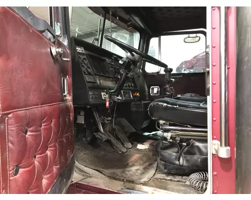 Kenworth T600 Cab Assembly