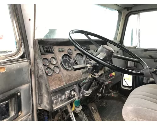 Kenworth T600 Cab Assembly