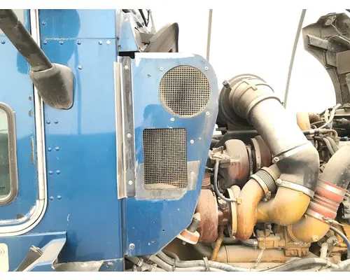 Kenworth T600 Cab Assembly