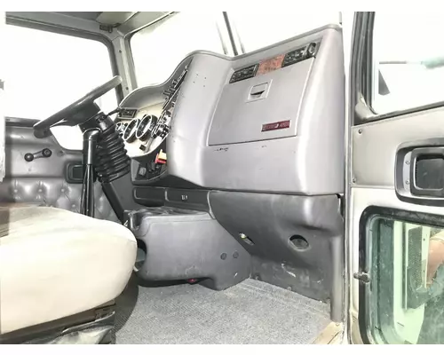 Kenworth T600 Cab Assembly