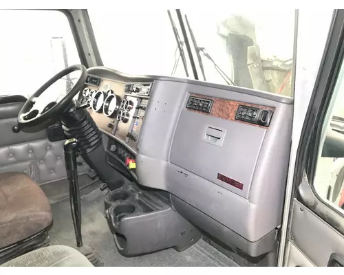 Kenworth T600 Cab Assembly