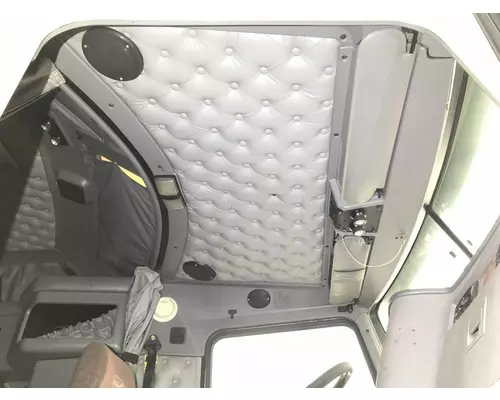 Kenworth T600 Cab Assembly