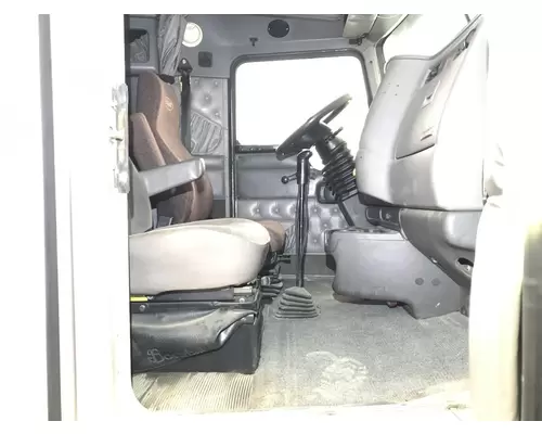 Kenworth T600 Cab Assembly