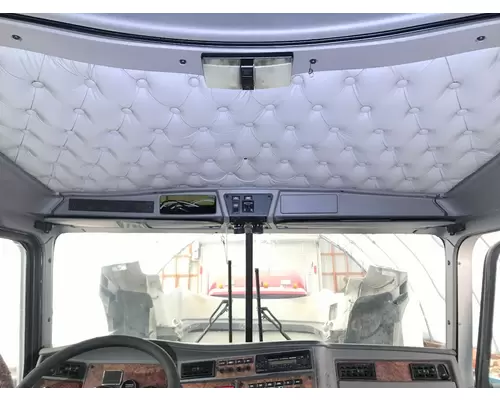 Kenworth T600 Cab Assembly